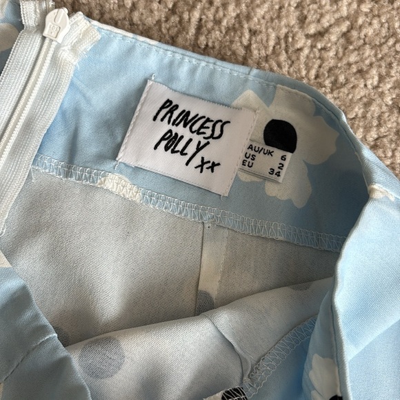 Princess Polly Floral Blue Skirt size 2 - Picture 2 of 5